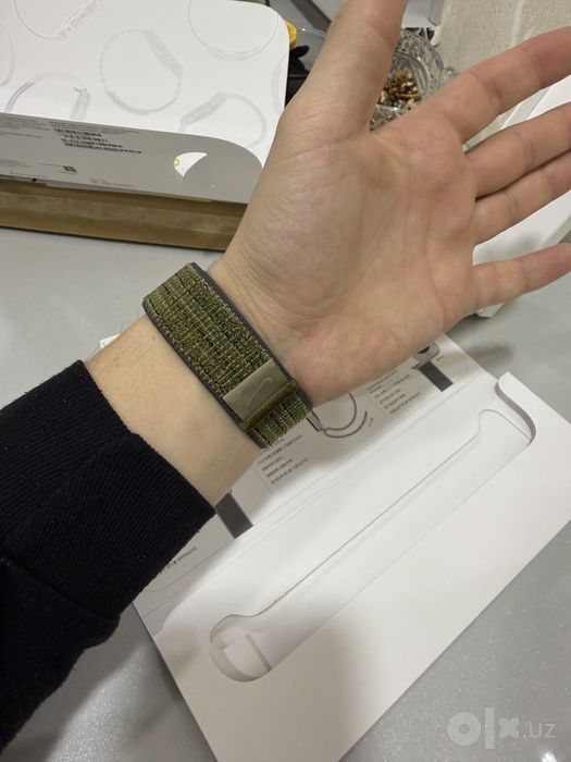Продам Apple Watch Series 10 46mm Steel Gold Milanese Gold Titanium