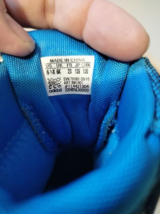 Детски апрески Adidas 23 номер.