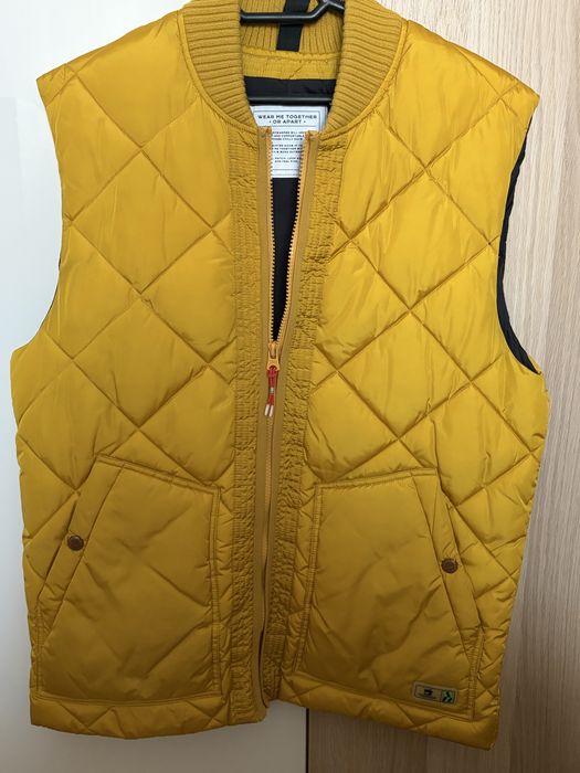 Oferta! Vând 2 veste, mărimea M – Scotch & Soda & Diesel