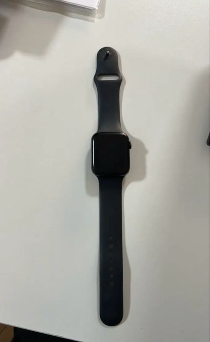 Apple watch  SE 2022