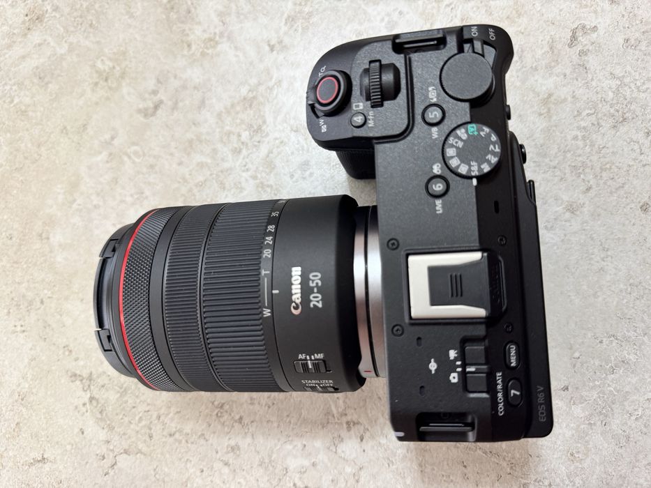 Aparat CANON EOS R6V 20-50Mm