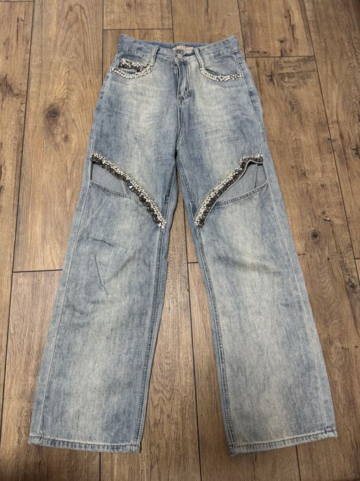 Дълги дънки с камъчета