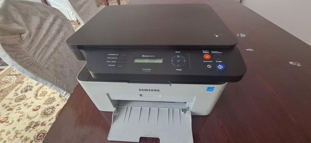 Samsung Xpress M2070. Принтер