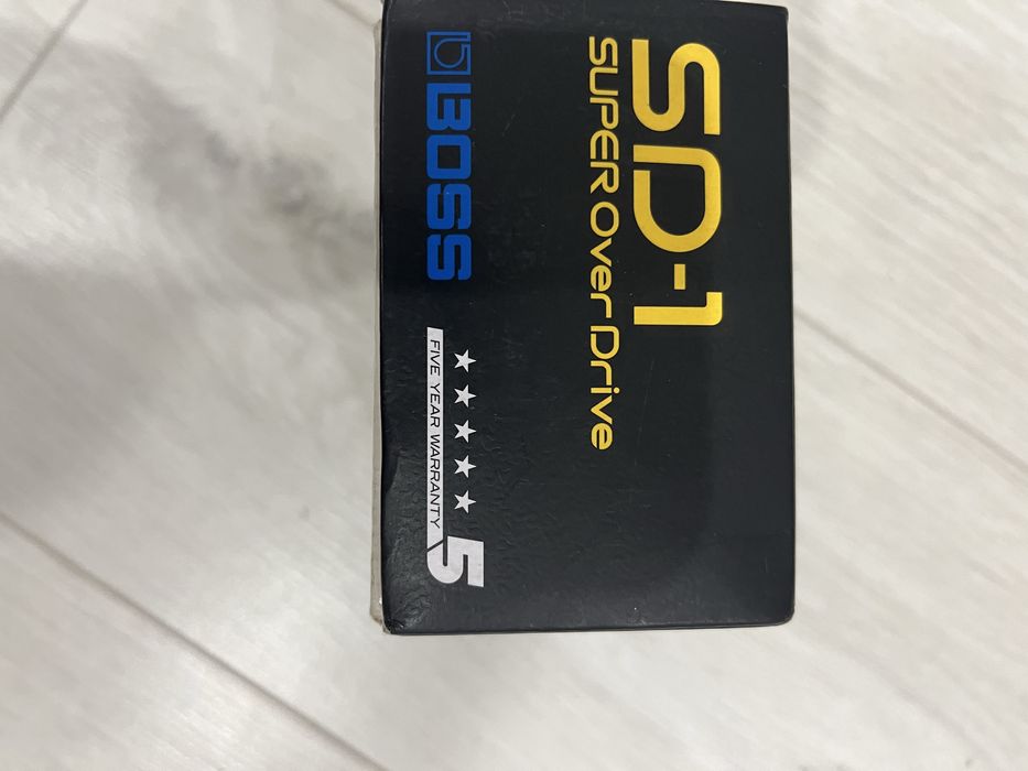 Продам гитарную педаль Boss SD 1