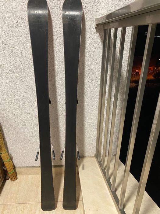 Ски обувки и ски