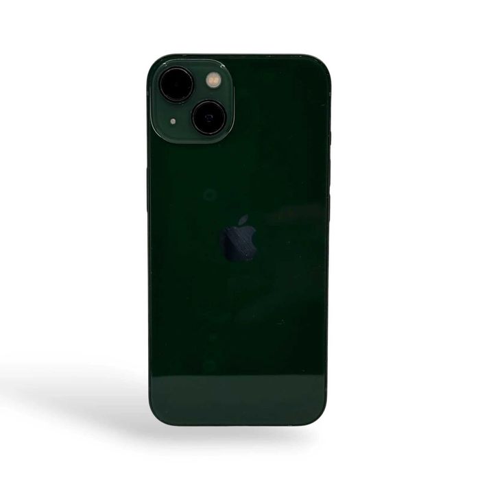 iPhone 13 Second Hand cu Garanție 24 Luni / Apple Plug
