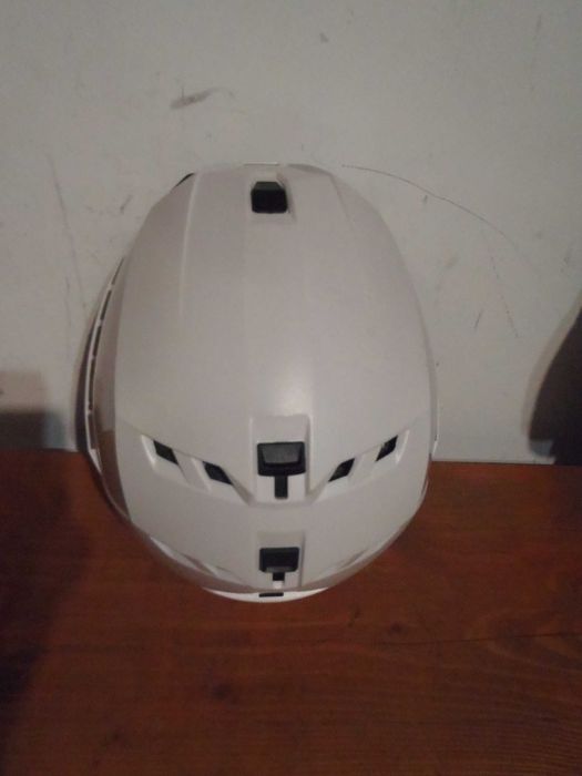 Casca alpinism,utilitar Uvex,iarna,ghetar