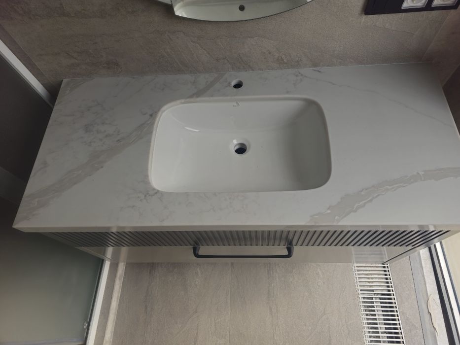 Ступени : Столешницы : Барные стойки : Подоконники :Столешница