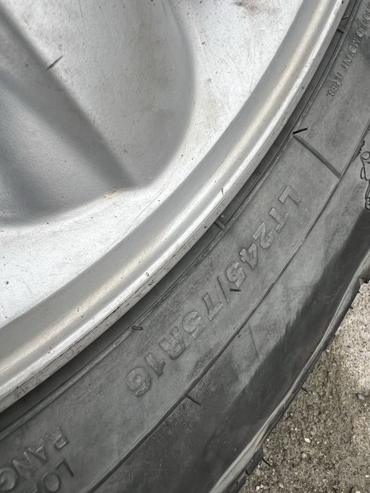 245/75-16 гуми оффроуд
