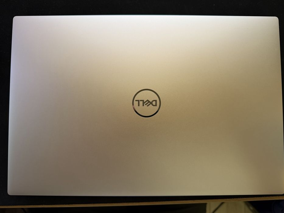 Dell XPS 15 9520 i7-12700H RTX3050Ti 4K Touchscreen 32GB DDR5 1TB SSD