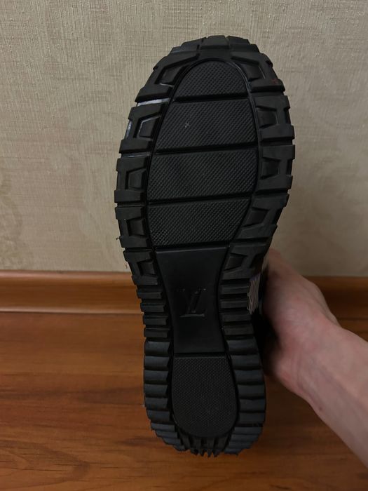 Кроссовки Louis Vuitton