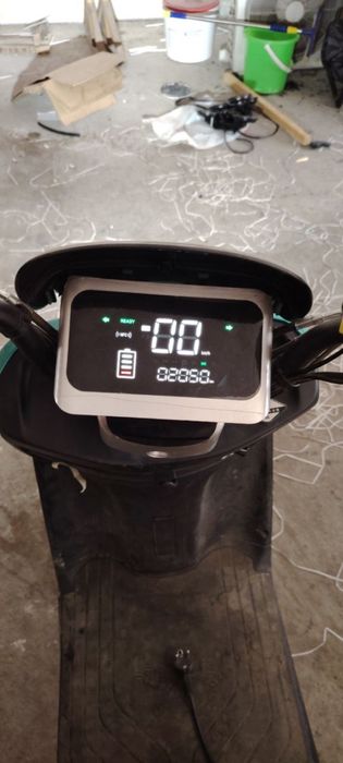 Электро скутер в отличном состоянии продается