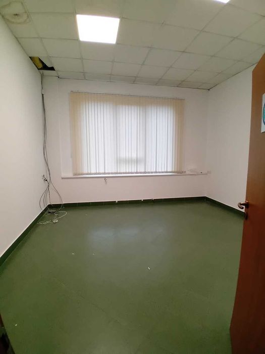 Давам под наем склад в жк.Сердика