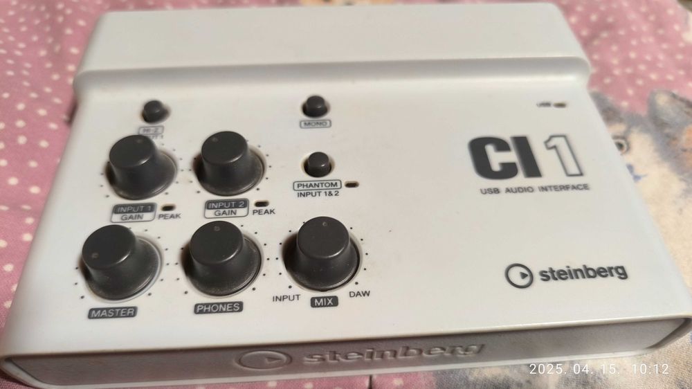 Usb audio interface Cl 1