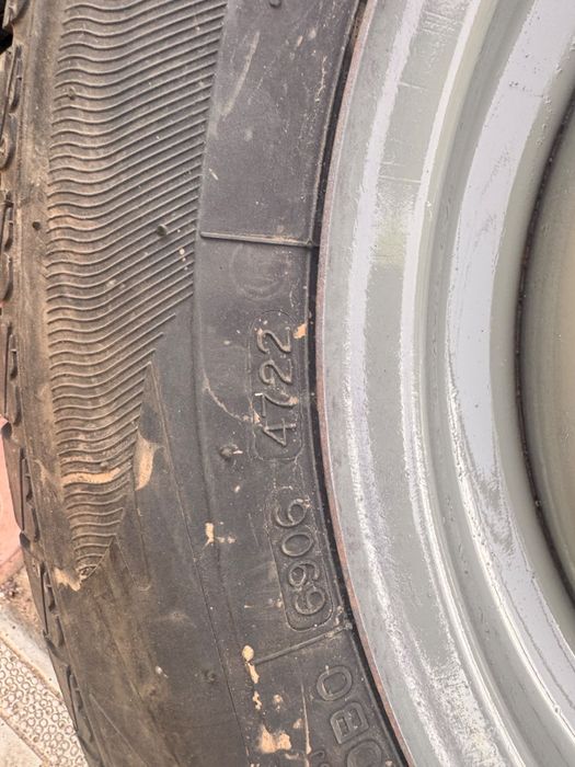 Продам комплект 185/60/R14