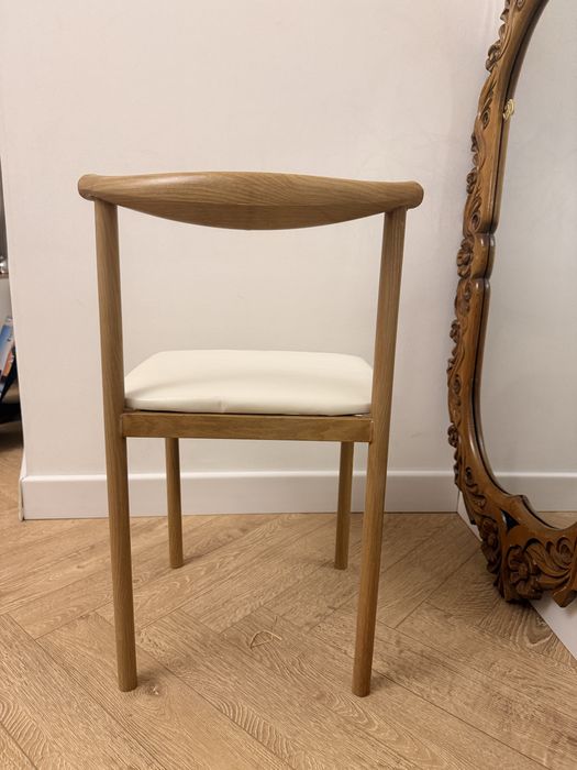 Стулья с озона 8 шт