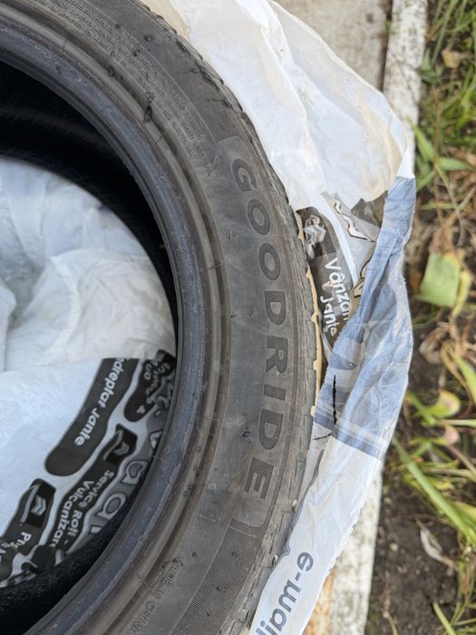 4 anvelope 215/45/R16 2x Minerva Radial F205  – DOT 0421 si 2x anvelope iarna Goodride SW608 Snowmaster – DOT 2023