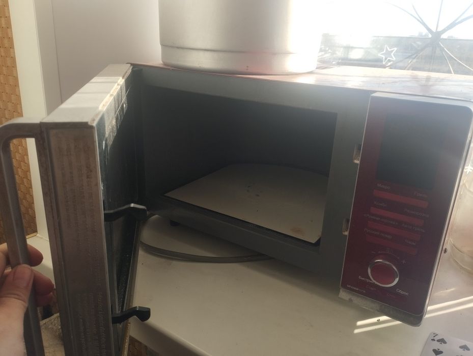 Микроволновка и духовка
