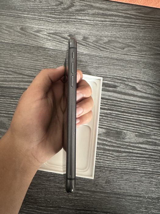 Iphone 11 64 GB