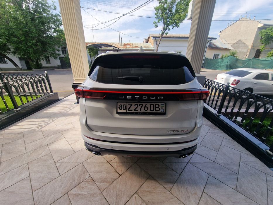 Jetour X70 2023 — 2