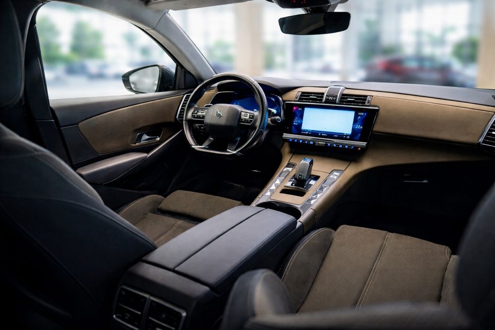 DS 7 Crossback 180cp...2000 diesel !