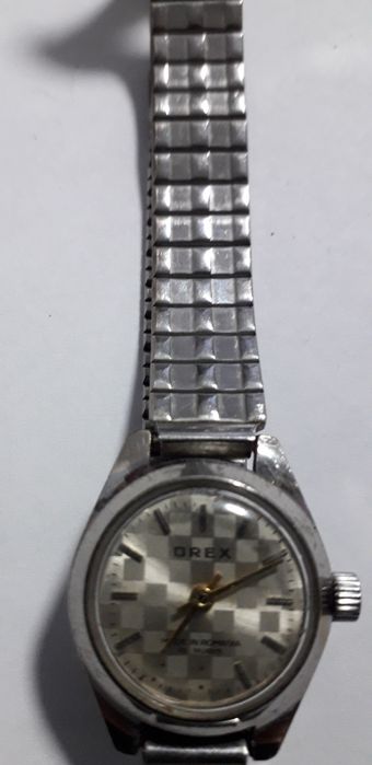 Vand ceasuri barbati si dama,mecanice si electronice functionale.