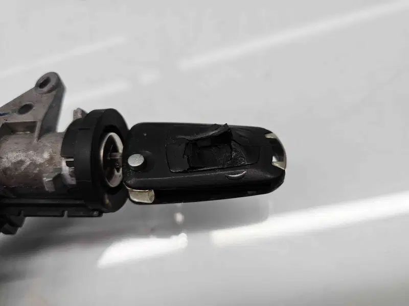 Contact cu cheie Opel Astra H [Fabr 2004-2009] N0501881 1.2 Benz Z13D