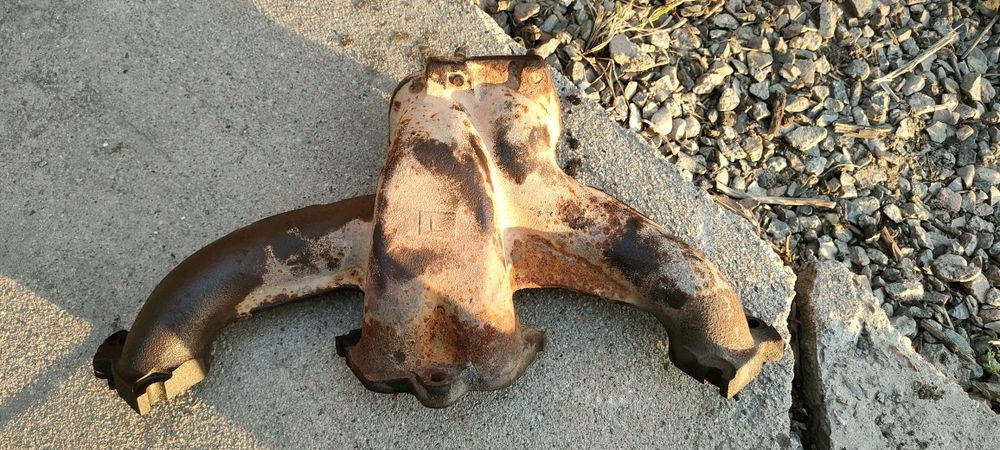 Продам запчасти по мотору...