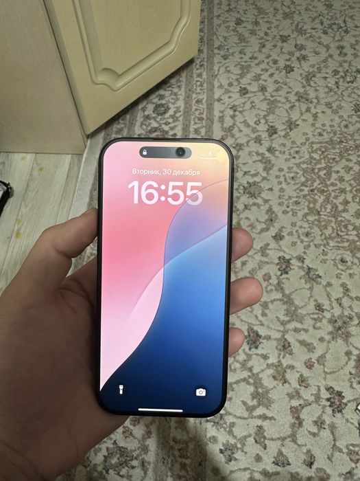 Продам айфон 16 про
