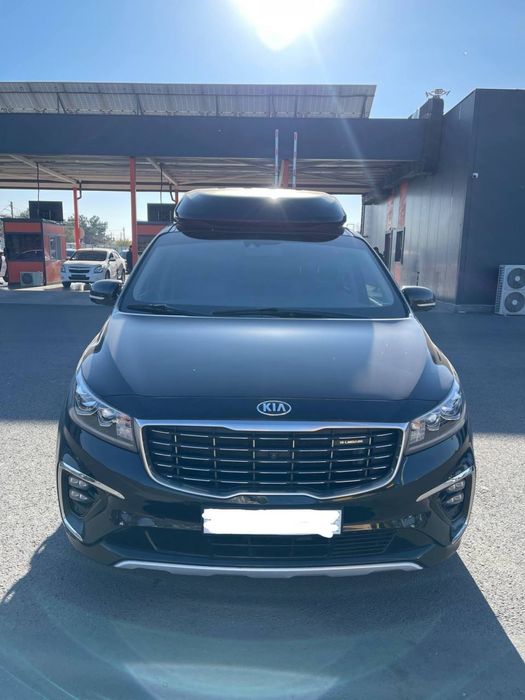 KIA CARNIVAL Hi-limousine