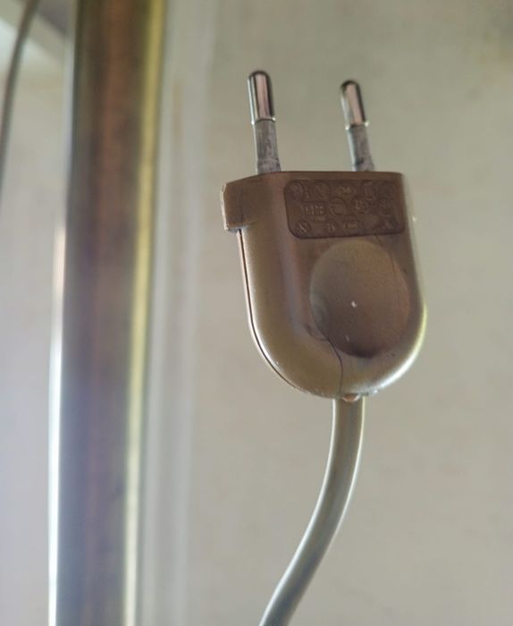 Торшер бронзовый в античном стиле