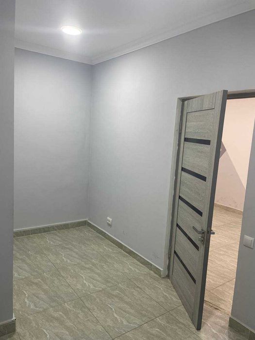 Срочно Продаётся Нежилое помещение Чиланзар-19 ква. 55м2