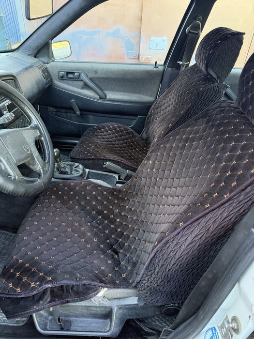 Продам Passat B3 универсал.В идельном состояние