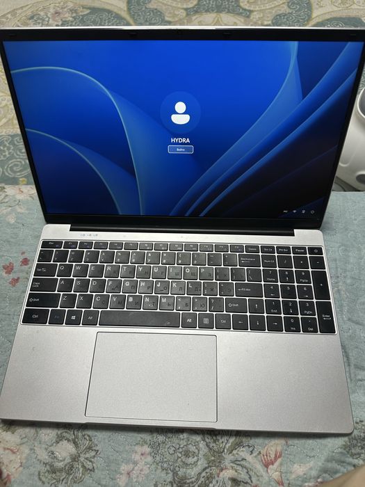 Ноутбук Hydra для работы и учебы