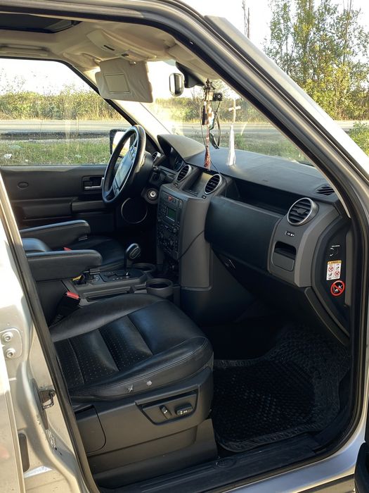 Vând Land Rover Discovery 3 , foarte bine intreținut!