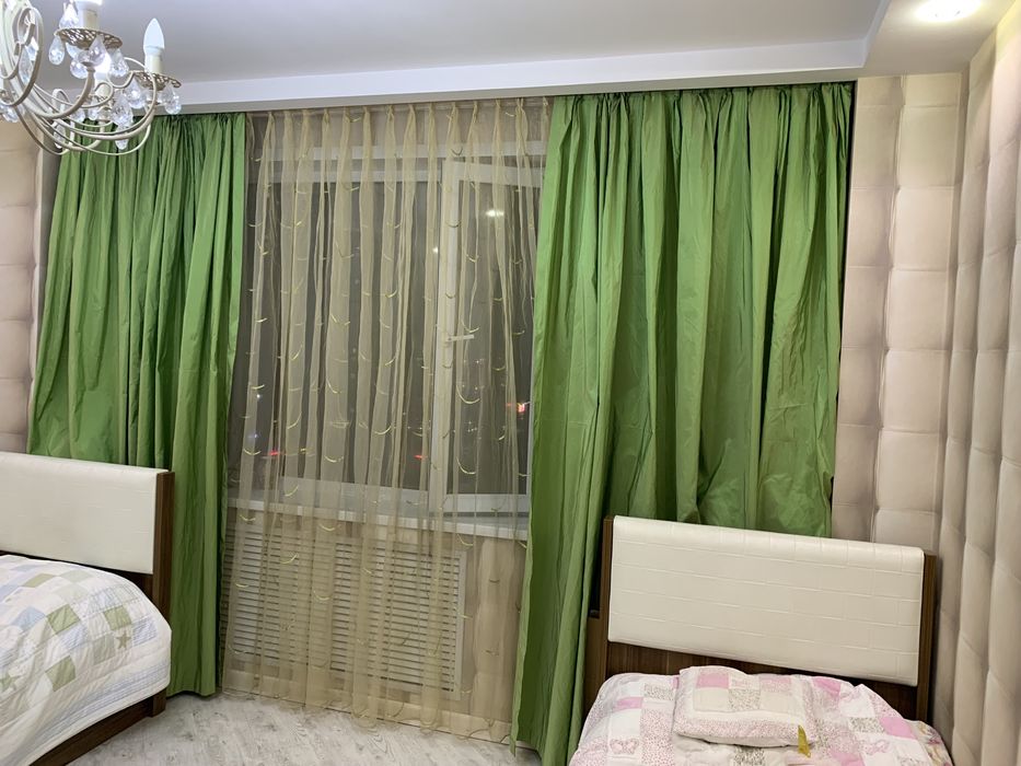 Продам комплекты штор