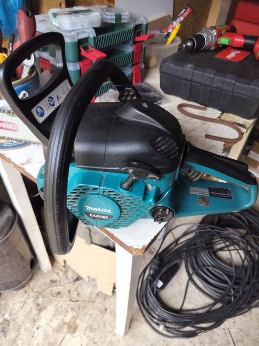 Drujba Makita EA3200S
