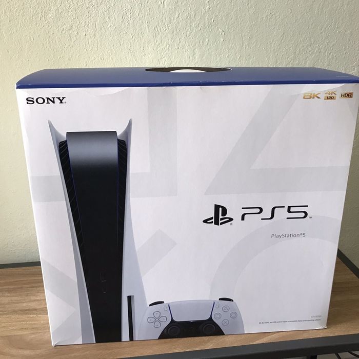 Pret fix PS5 Disk version  cu garantie ( Playstation 5 )