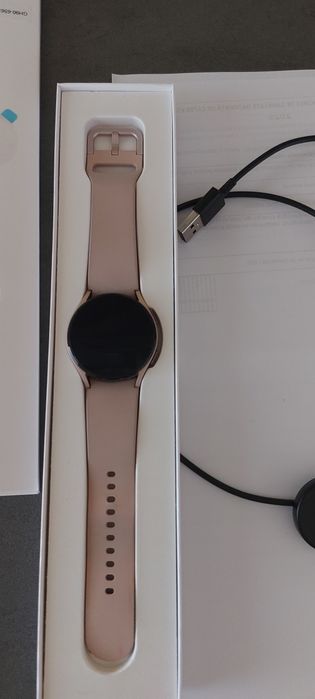 Vând smart watch