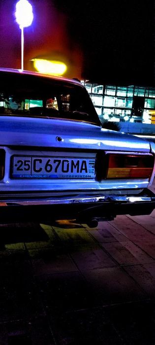 Vaz 2107 sotiladi holati yahshi yurib turgan moshena gaz benzin yuradi