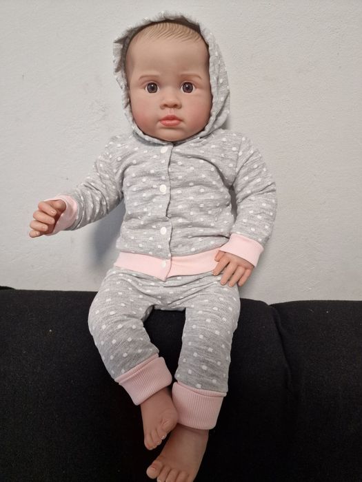 Реалистично бебе кукла 50см.