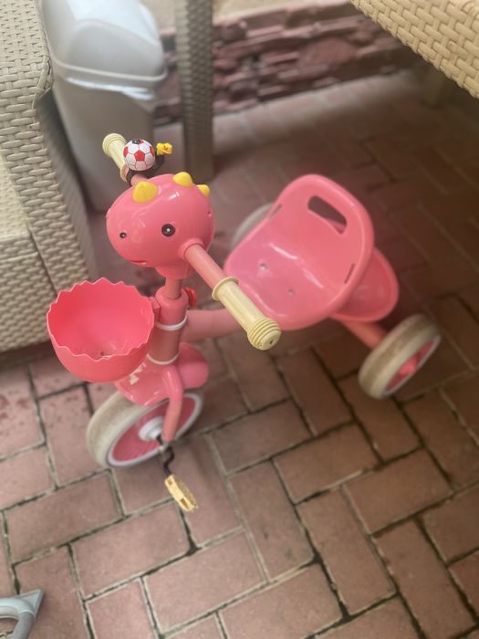 Tricicleta roz copii