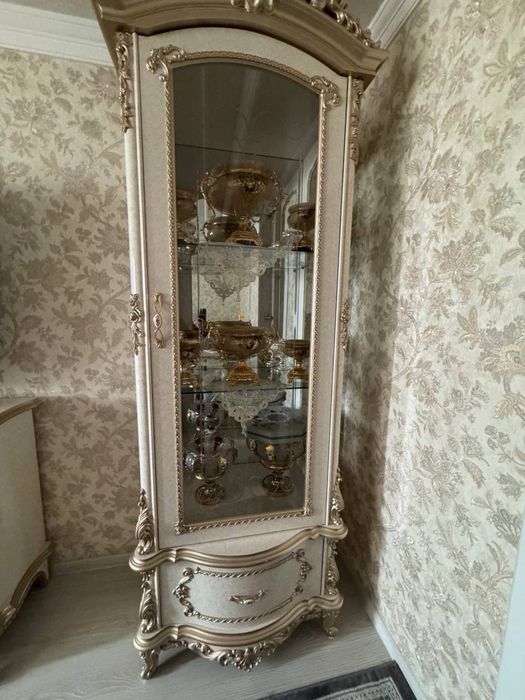 Мебель для гостиной Комод Карандаш 10/1 (стол,стул) комплект