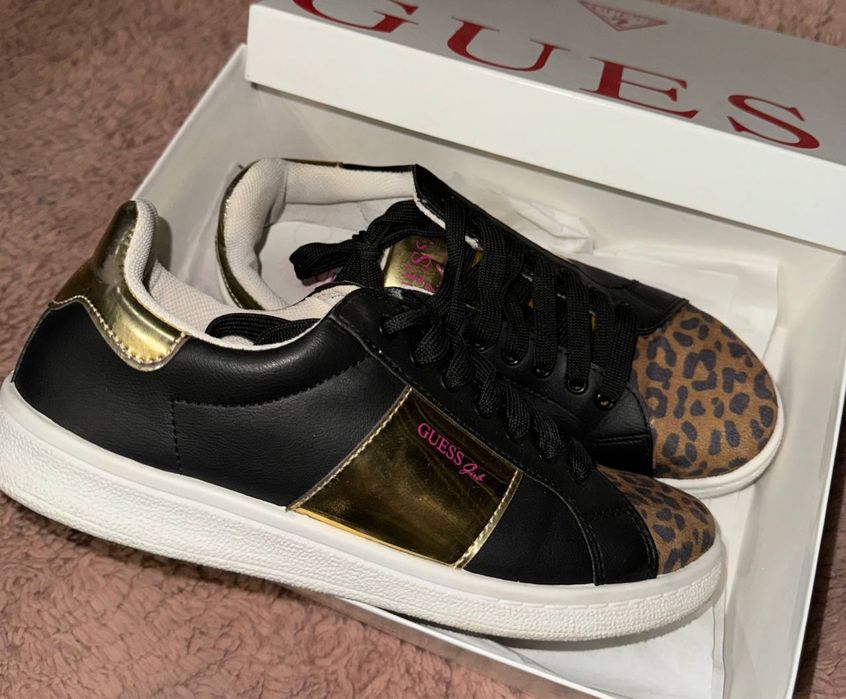 Продается обувь guess новые 39 размер