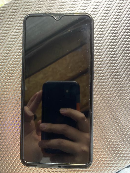 Продам  телефон Redmi