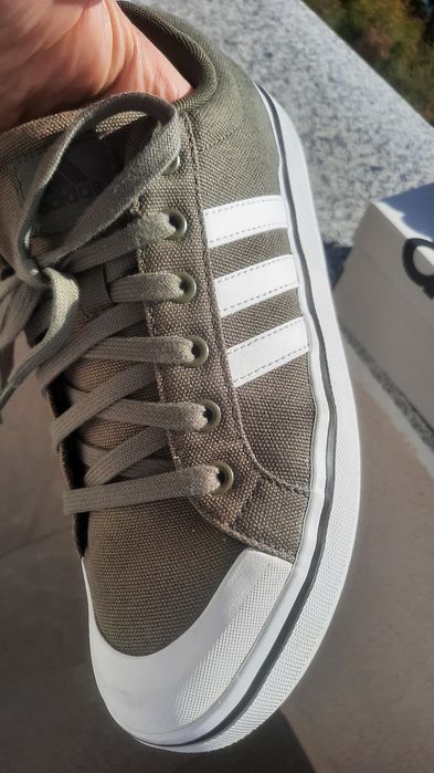 Adidași bărbați Marimea 40,5