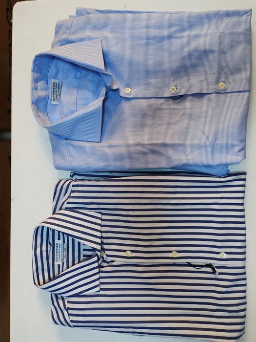 Vind  cămăși de calitate superioara de firma