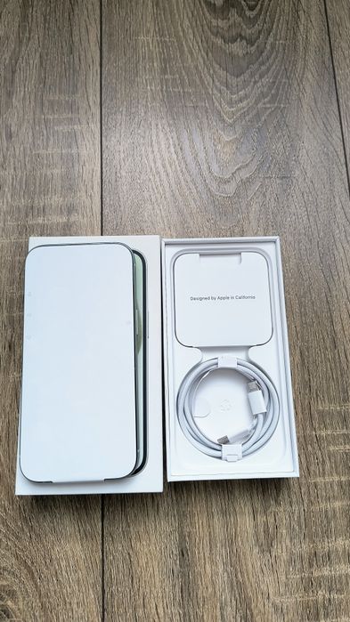 Нов iPhone 15 Green 256GB