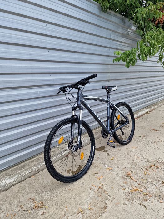 Scott Voltage – MTB – RockShox – frâne hidraulice Shimano