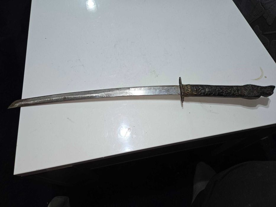 Lot vintage de 1 pumnal si 2 sabii